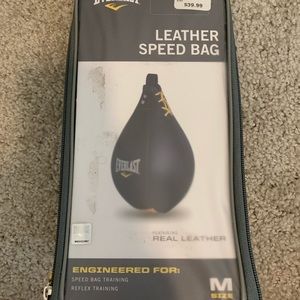 Everlast Leather Speed Bag (Medium)